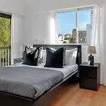 Phaedrus Living: Romanou Modern Center Flat Appartement Nicosie
